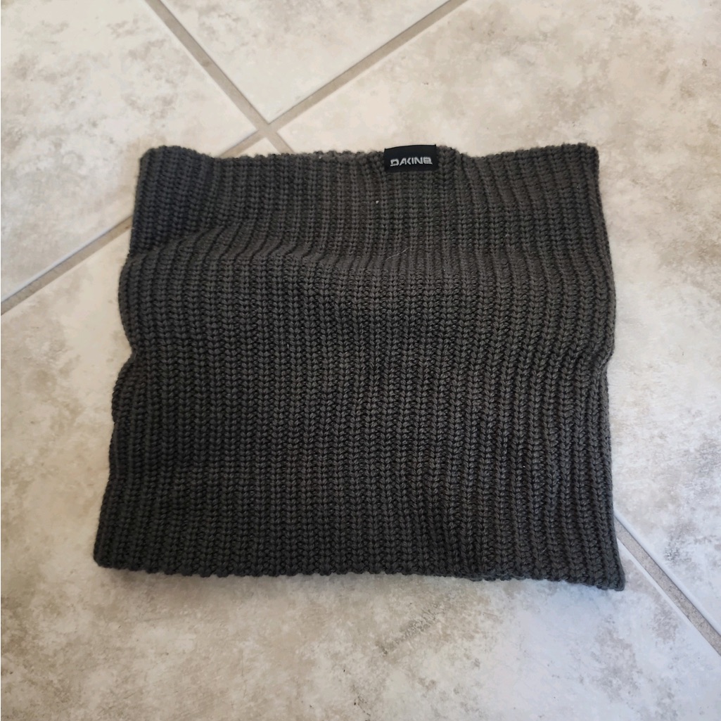 Dakine Knitted Neck Gator